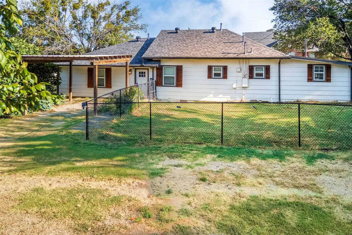 310 North Road, Kennedale, TX 76060 - #1
