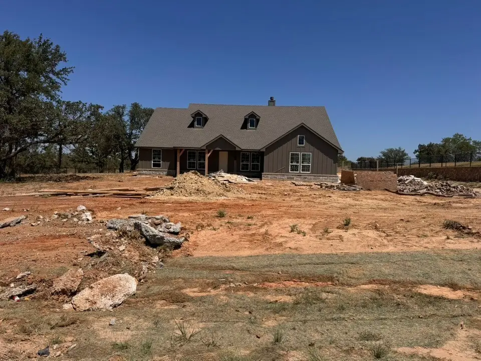 205 Oak Grove Way, Springtown, TX 76082 - #1