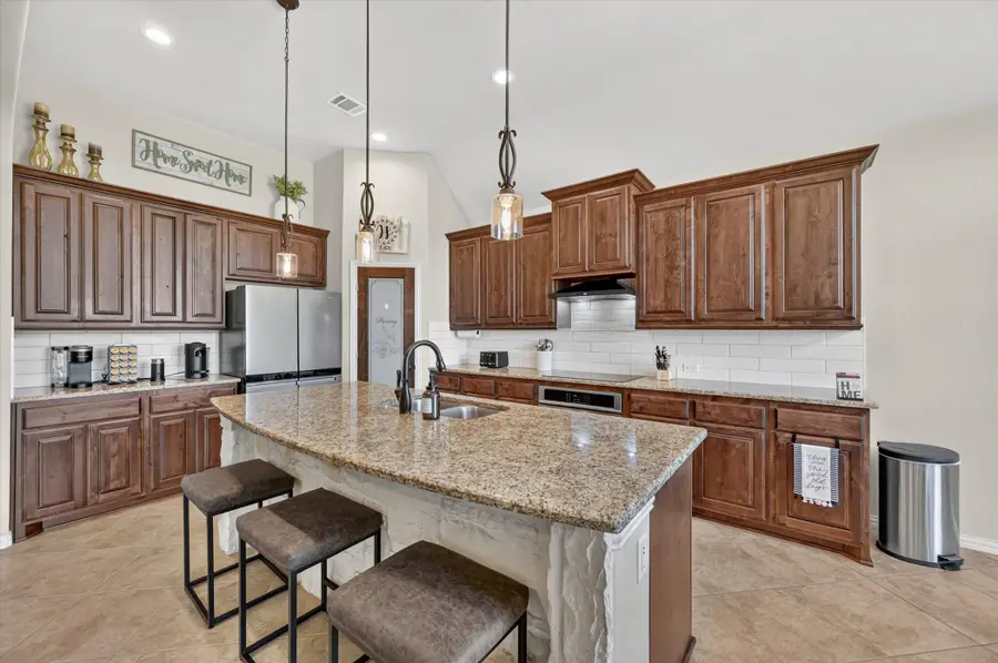 1156 Blue Sky Lane, Burleson Joshua, TX 76058 - #3