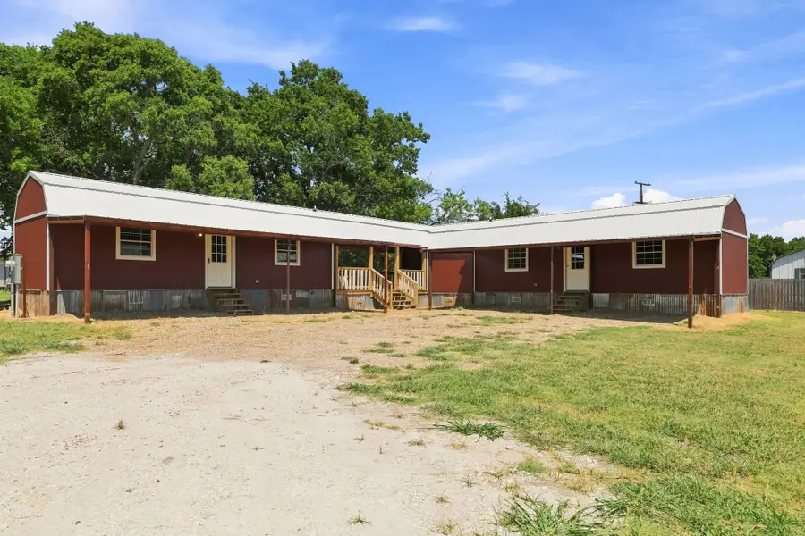 933 Scott, Honey Grove, TX 75446 - #2