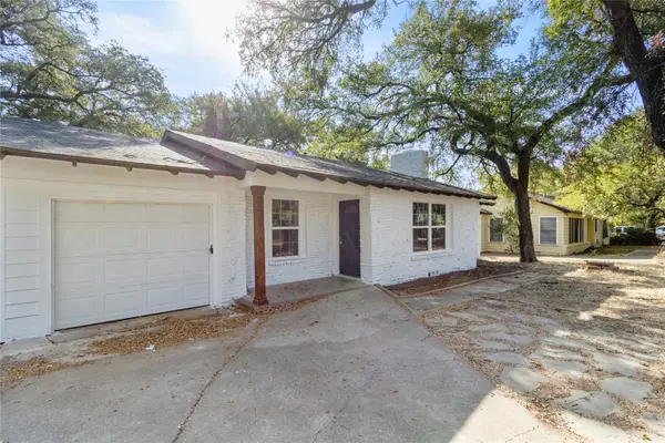2029 Lynnhaven Road, Fort Worth, TX 76103