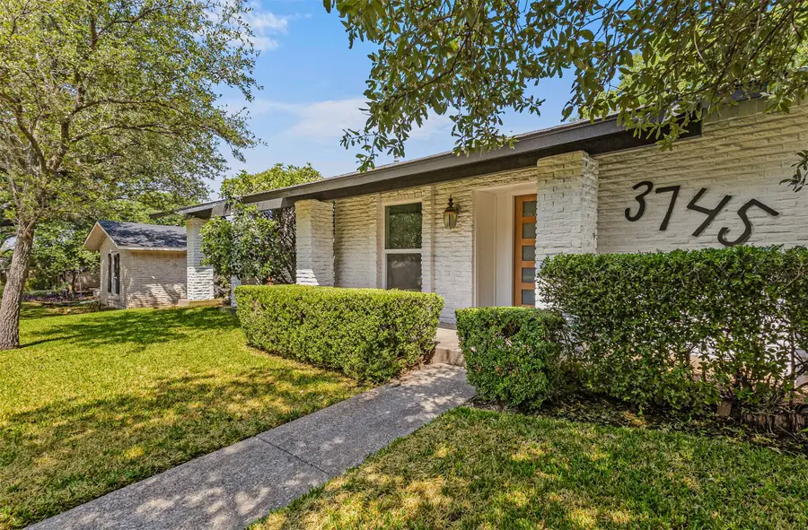 3745 Blue Trace Lane, Farmers Branch, TX 75244 - #2