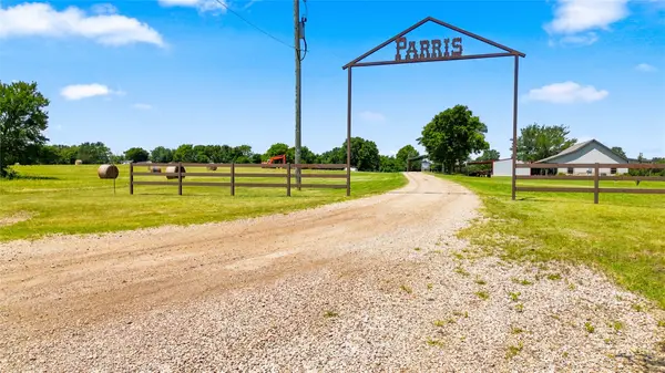 189 County Road 3090, Ben Franklin, TX 75415