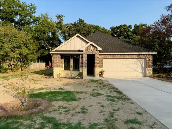 1093 Oak Ridge Drive, Oak Ridge, TX 75160