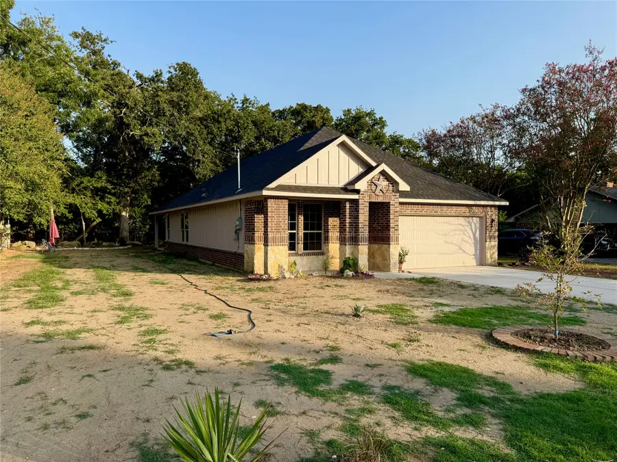 1093 Oak Ridge Drive, Oak Ridge, TX 75160 - #2