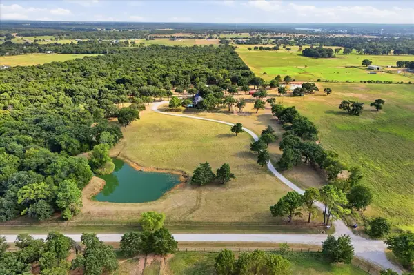12 County Road 2114, Gainesville, TX 76240