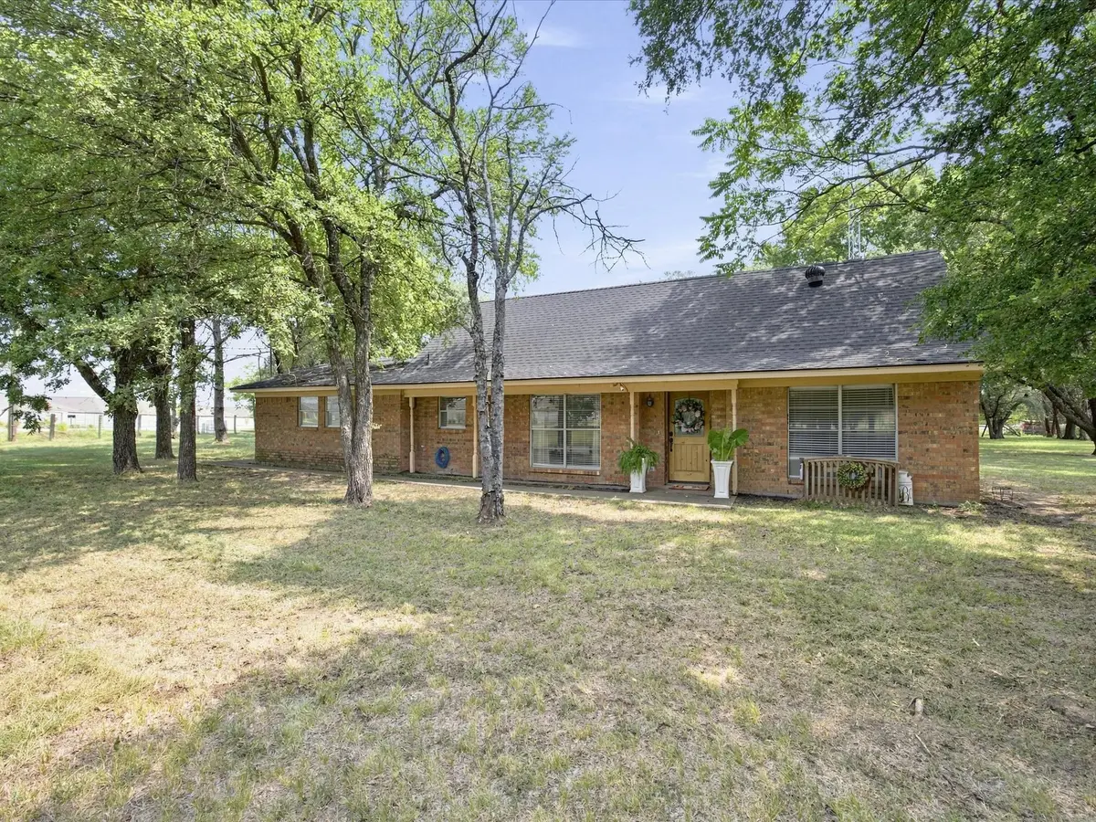 5022 Ensign Road, Ennis, TX 75119 - #1