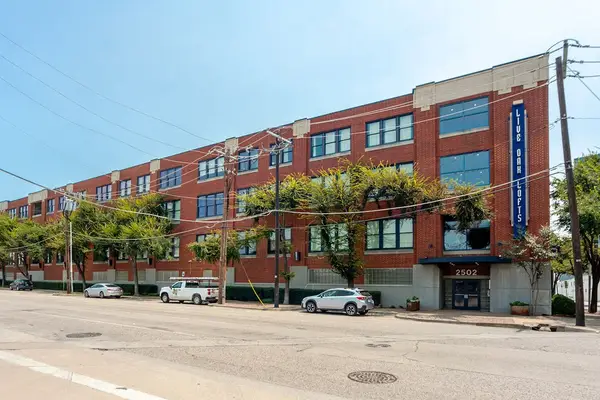 2502 Live Oak Street #218, Dallas, TX 75204