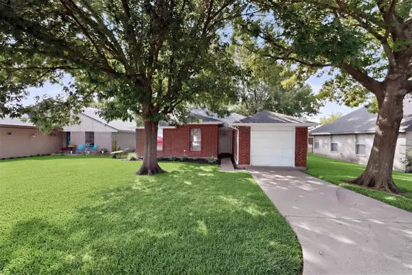 579 Trout Street, Rockwall, TX 75032