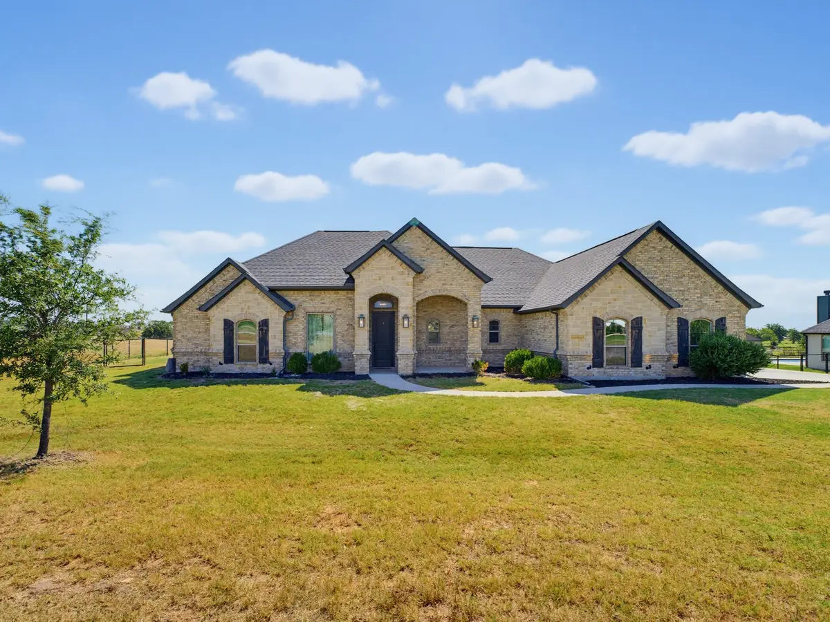 139 Bluff Ridge Court, Paradise, TX 76073 - #1