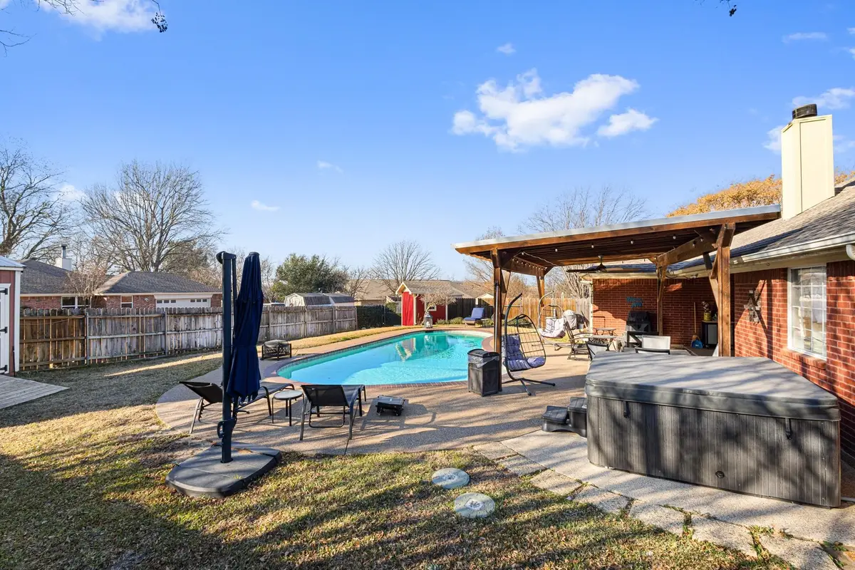 1701 Oakmeadow Drive, Decatur, TX 76234 - #1