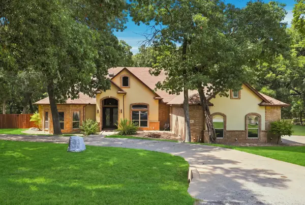 159 Willow Run, Waxahachie, TX 75165