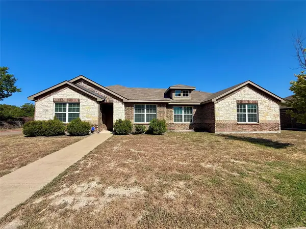 2126 Candace Drive, Lancaster, TX 75146