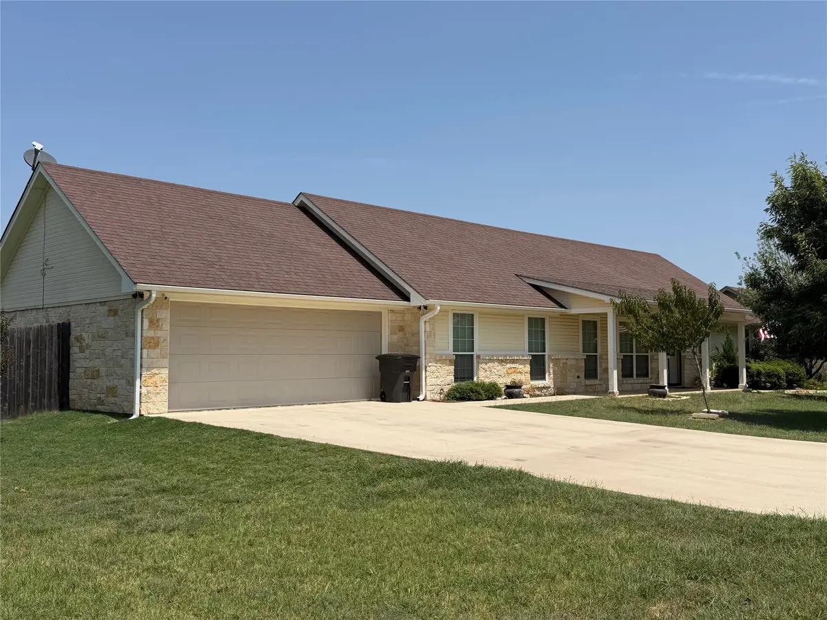 313 E River Oaks Road, Early, TX 76802 - #1