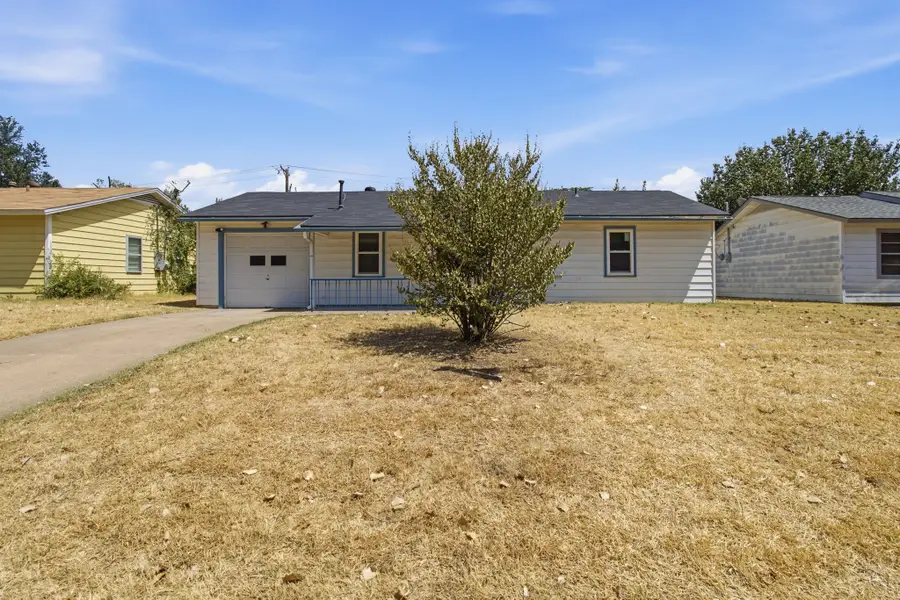804 Aransas Drive, Euless, TX 76039 - #2
