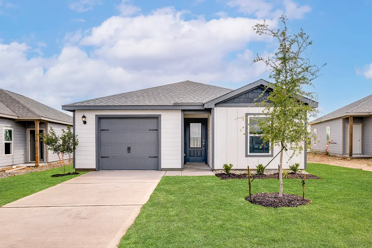 8316 White Wolf Trail, Ponder, TX 76259 - #1