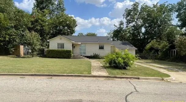 2332 Glencrest Drive, Fort Worth, TX 76119 - #2