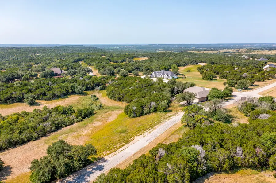 8401 Fullerton Drive, Cleburne, TX 76033 - #3