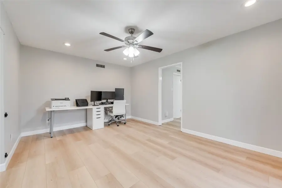 1954 Rambling Ridge Lane, Carrollton, TX 75007 - #3