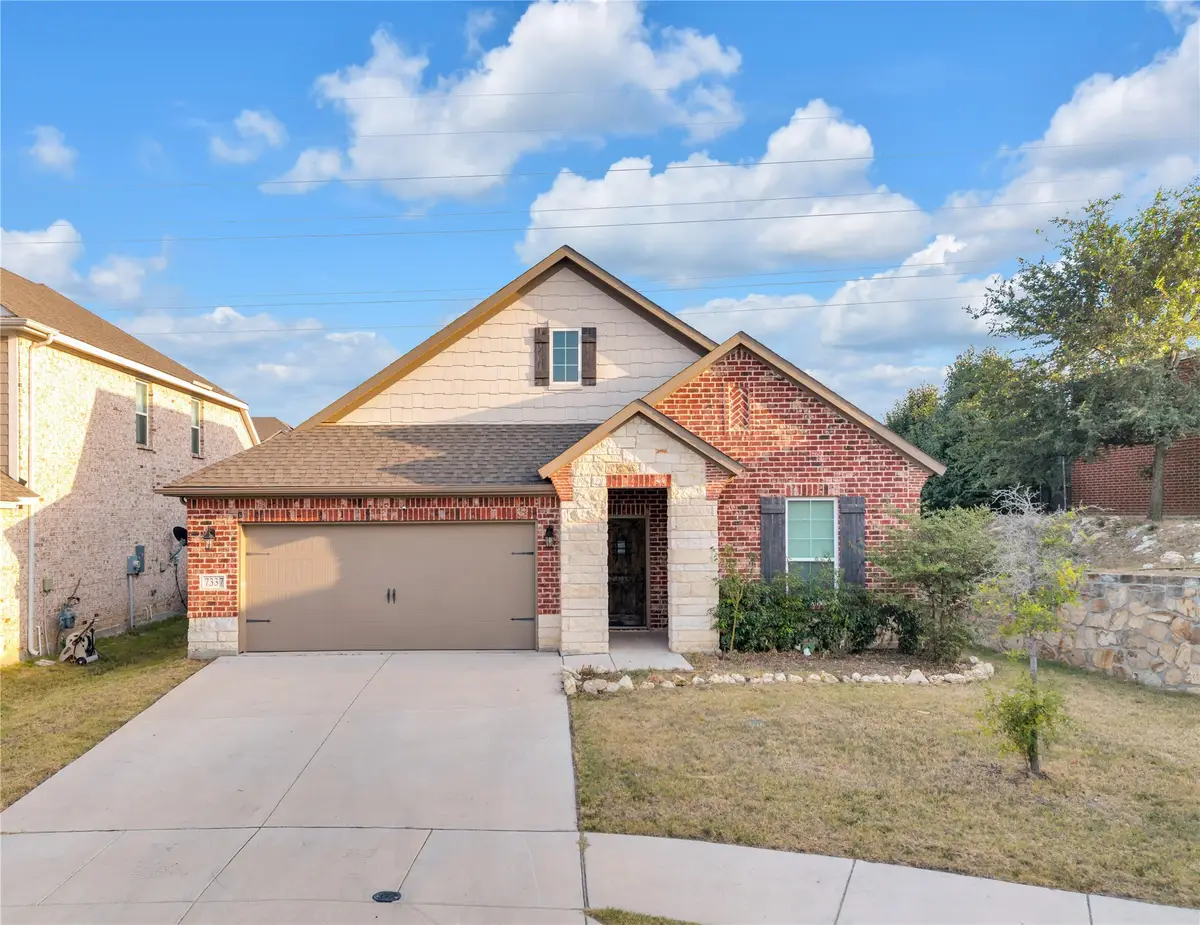 7337 Howling Coyote Lane, Fort Worth, TX 76131 - #1