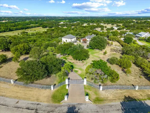 200 Falcon Ridge, Aledo, TX 76008