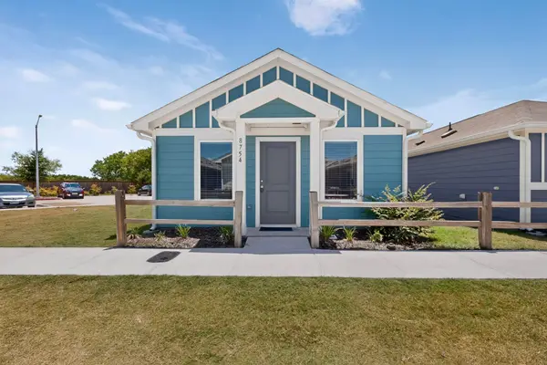 8754 Texas Risinger Drive #64, Fort Worth, TX 76123