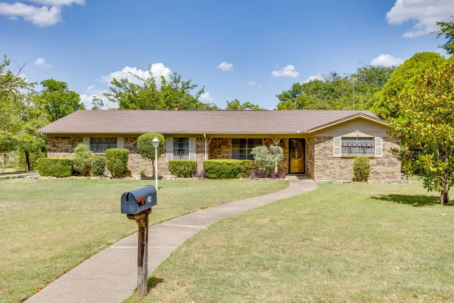 14 Arthur Drive, Edgecliff Village, TX 76134 - #2