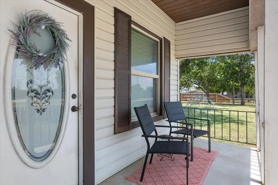 9142 5th Street, Crawford, TX 76638 - #3