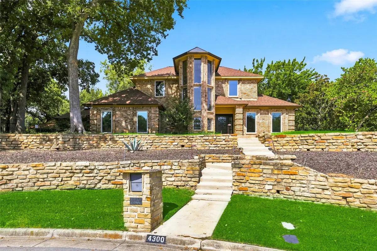 4300 Eaton Circle, Colleyville, TX 76034 - #1