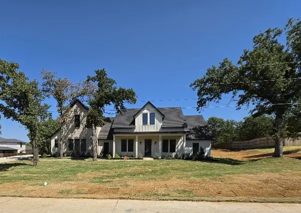 2805 Private #73107, Burleson, TX 76028