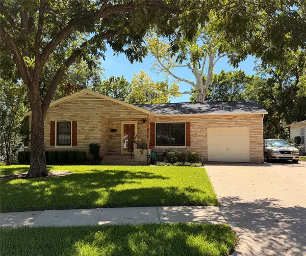 2010 Goldenrod Lane, Arlington, TX 76013