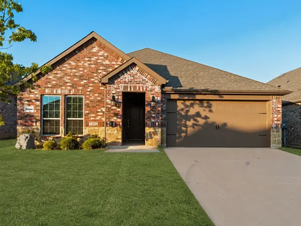 3206 Catoosa Lane, Aubrey, TX 76227