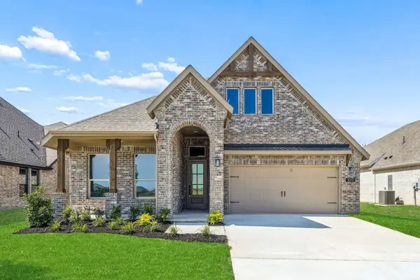 1017 Goldenrod Drive, Justin, TX 76247