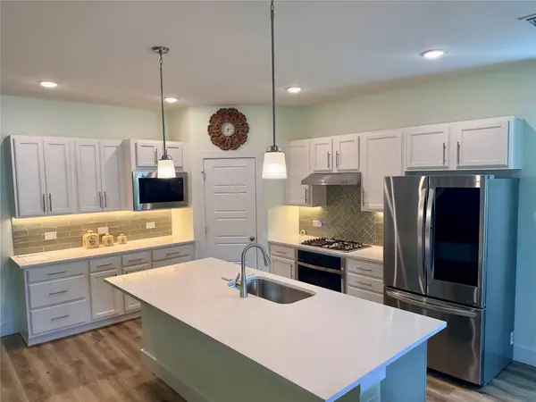 10923 Eva Mae Boulevard, Midlothian, TX 76065
