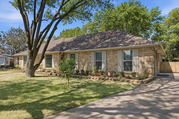 5709 Silver Lake Circle, Waco, TX 76710