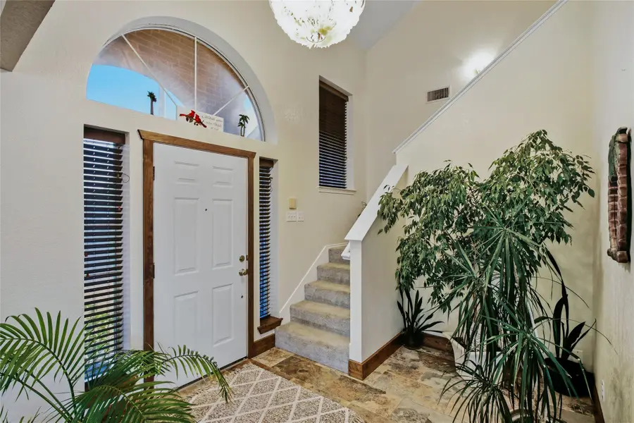 6001 Prairie Wood Court, Arlington, TX 76018 - #3
