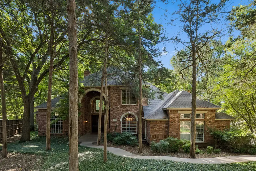 908 Trailwood Court, Cedar Hill, TX 75104 - #2