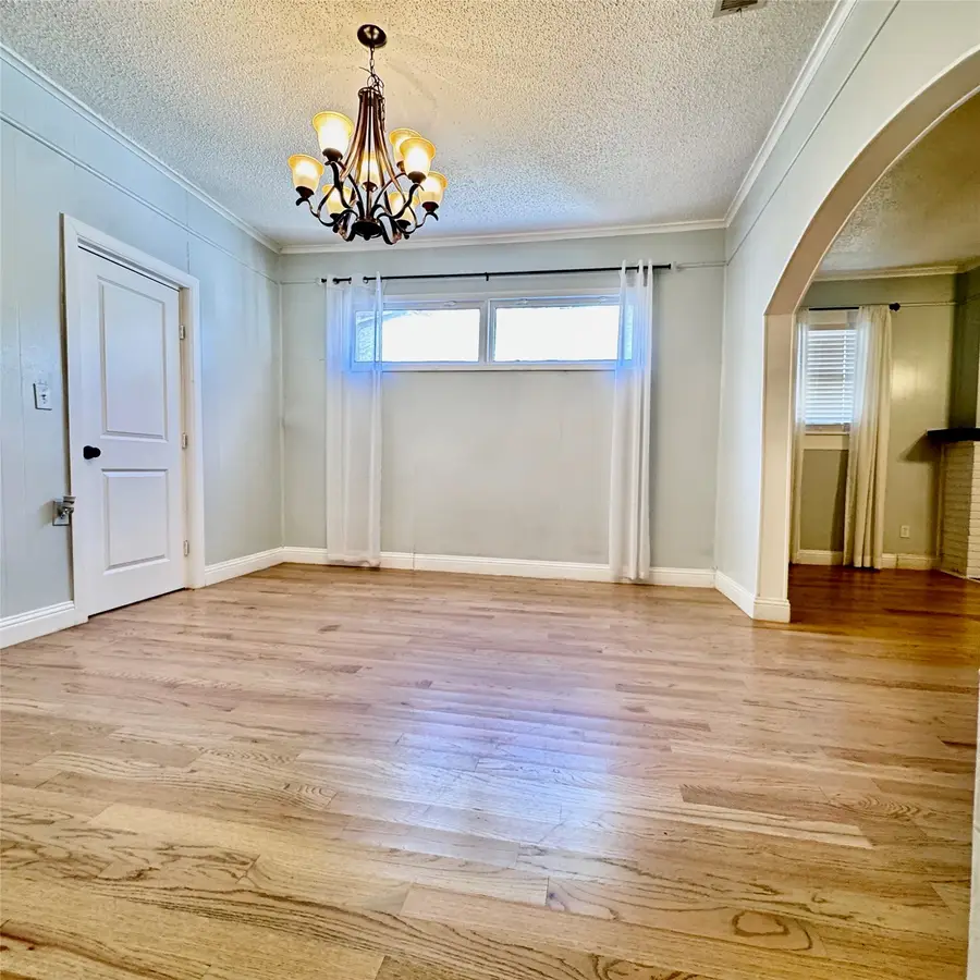 1912 Hurley Avenue, Fort Worth, TX 76110 - #3