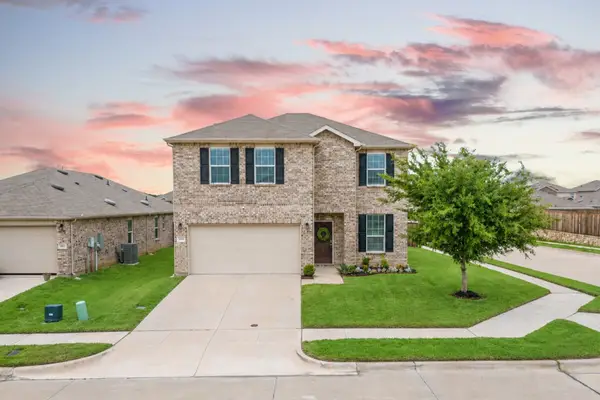 1145 Vernon Drive, Aubrey, TX 76227