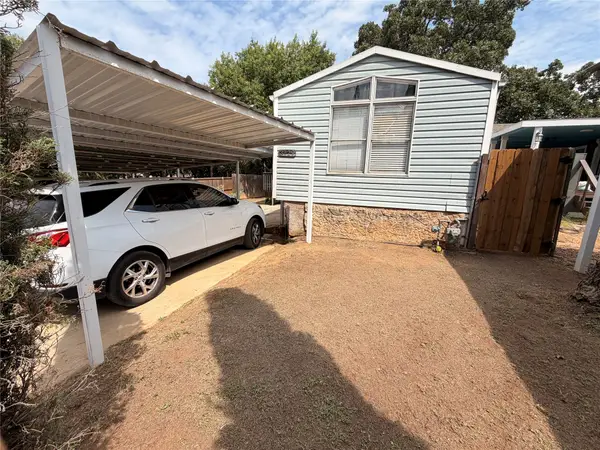 3729 Woodford Cove #295, Grand Prairie, TX 75060