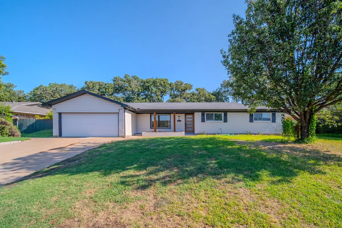 532 Plainview Drive, Hurst, TX 76054 - #1