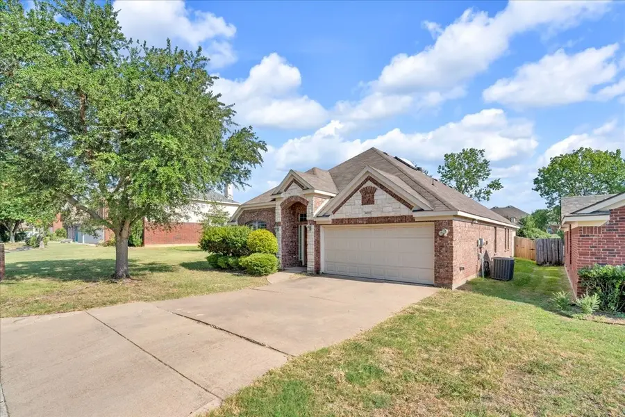4801 Summer Oaks Lane, Fort Worth, TX 76123 - #2
