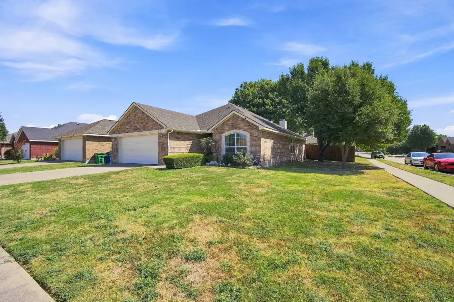302 Creekside Way, Waxahachie, TX 75165 - #3