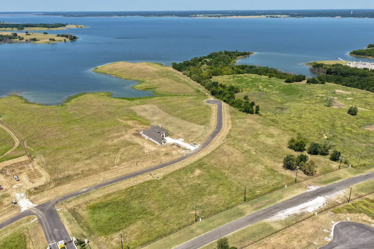 571 Lakeshore Terrace, Windom, TX 75492 - #1