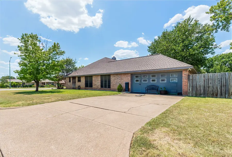 7133 Starnes Road, North Richland Hills, TX 76182 - #2