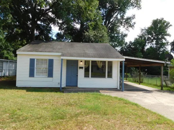 311 S Park Drive, Springhill, LA 71075