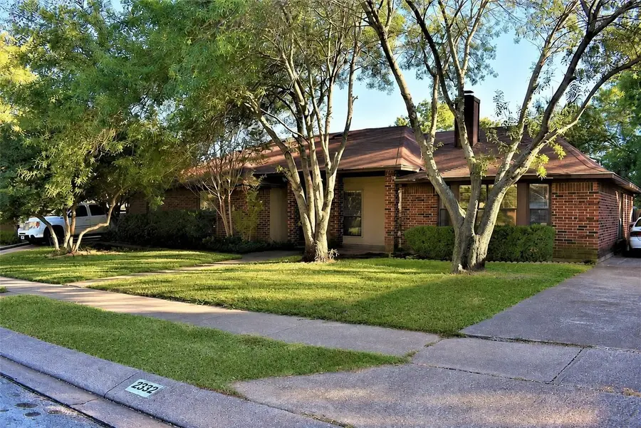 2332 Chestnut Way, Bedford, TX 76022 - #2