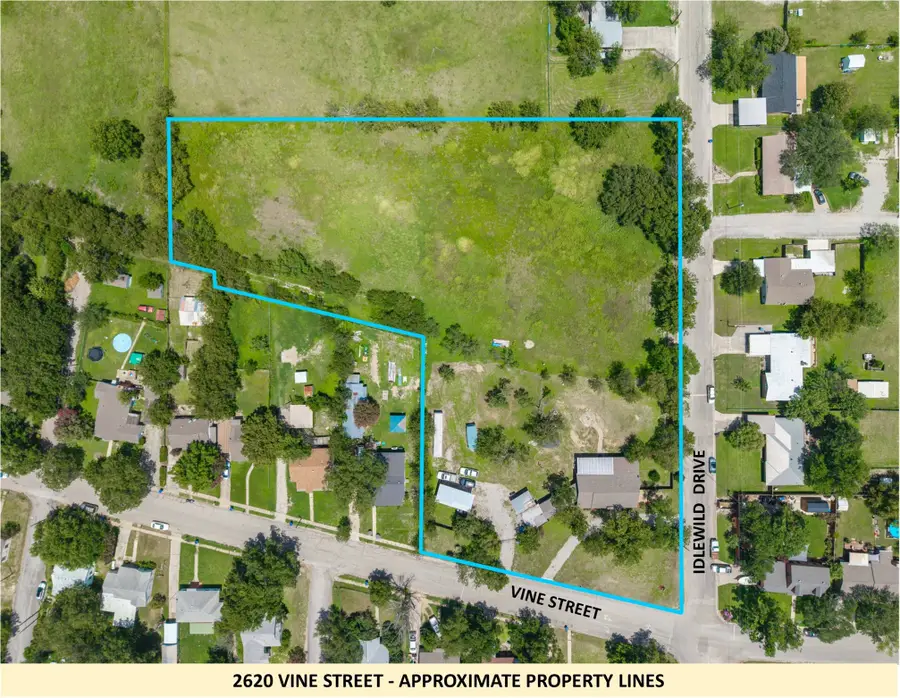 2620 Vine Street, Brownwood, TX 76801 - #3