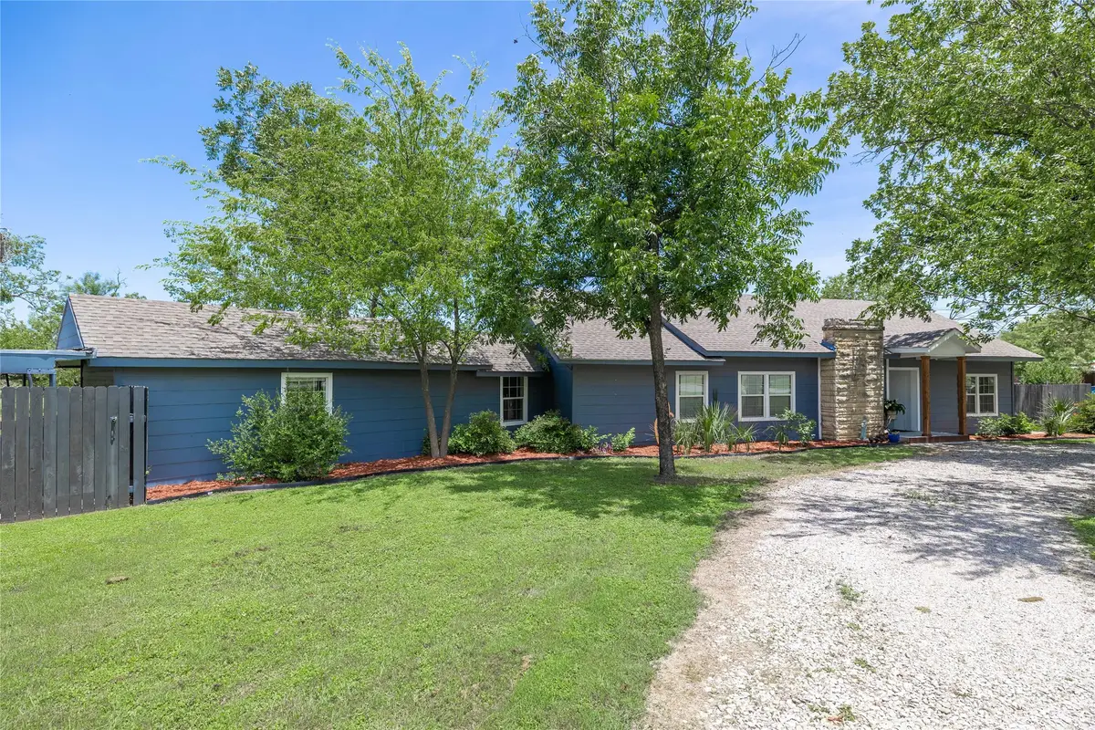 2620 Vine Street, Brownwood, TX 76801 - #1