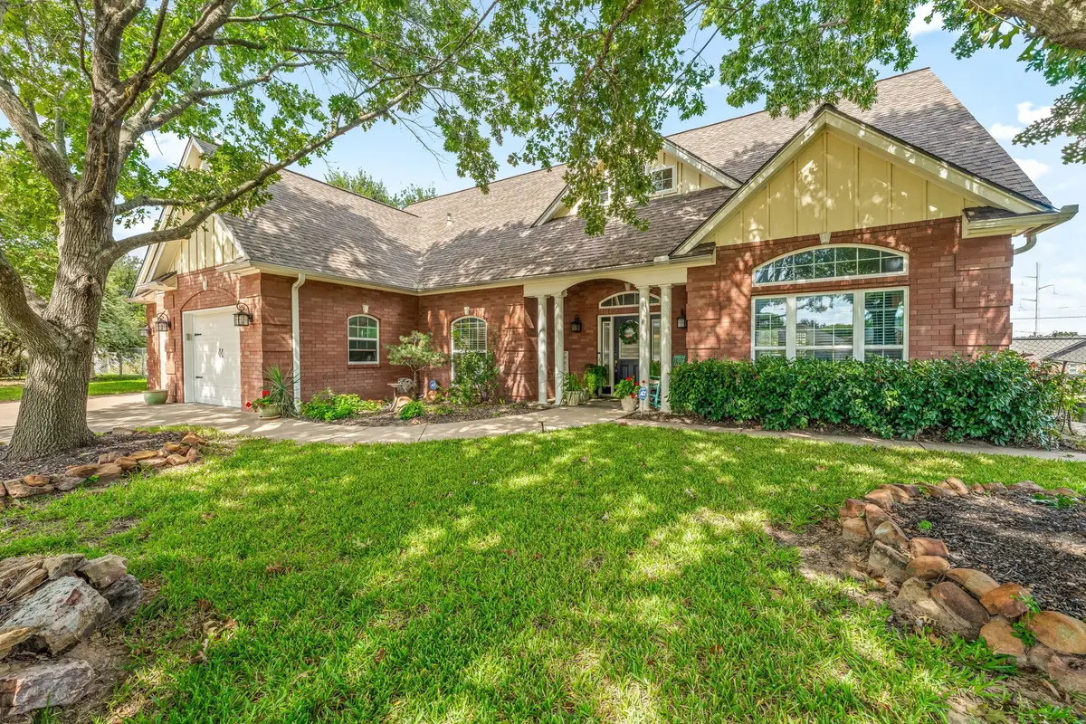 1517 Oakwood Drive, Stephenville, TX 76401 - #1